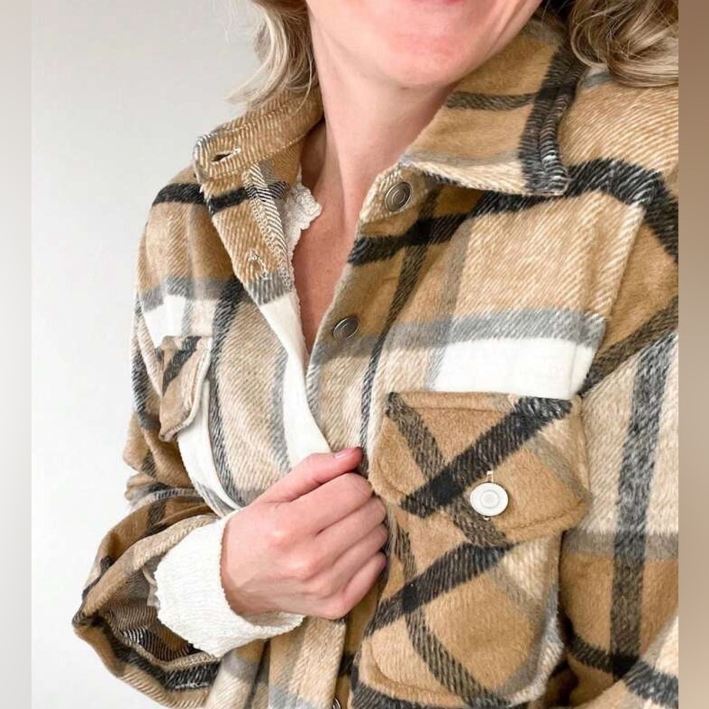 Miss Sparkling Shackin' Up Plaid Shacket Sz M
